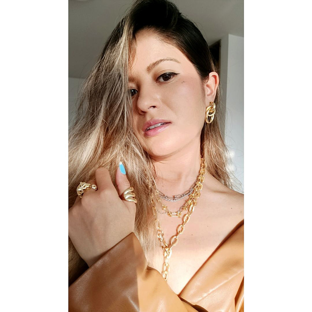 Topos grandes de aros dorados