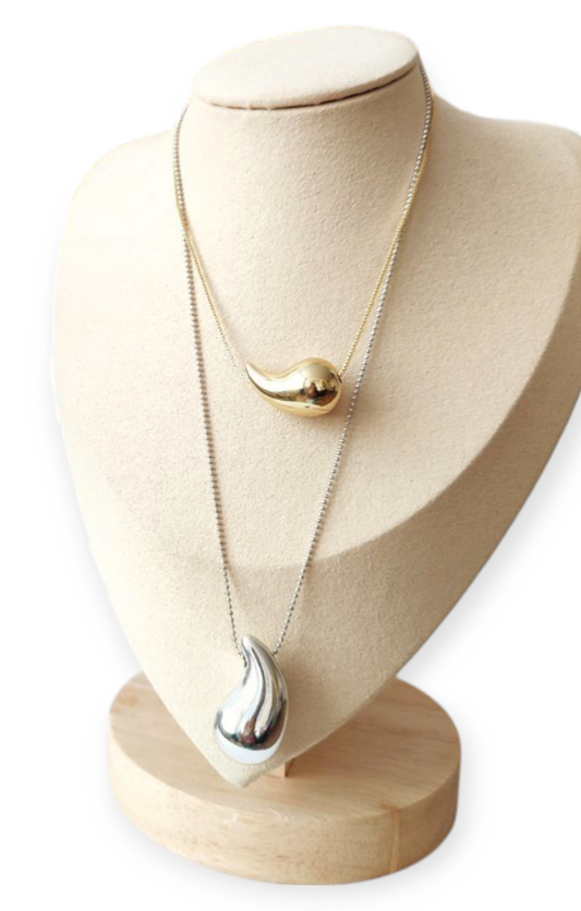 Collar dije gota dorada y plateada