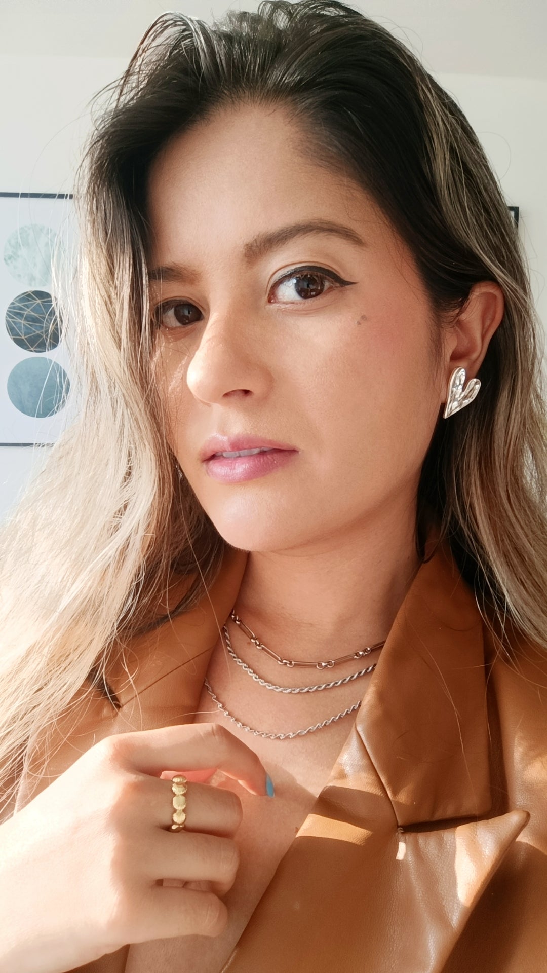 Aretes corazon plateado