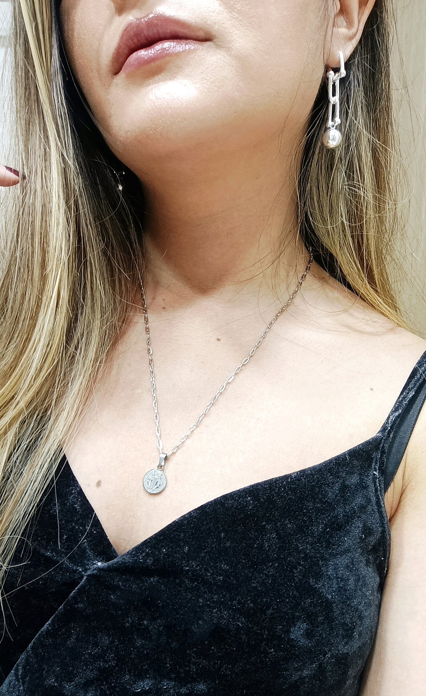 Cadena  plateada San Benito en acero